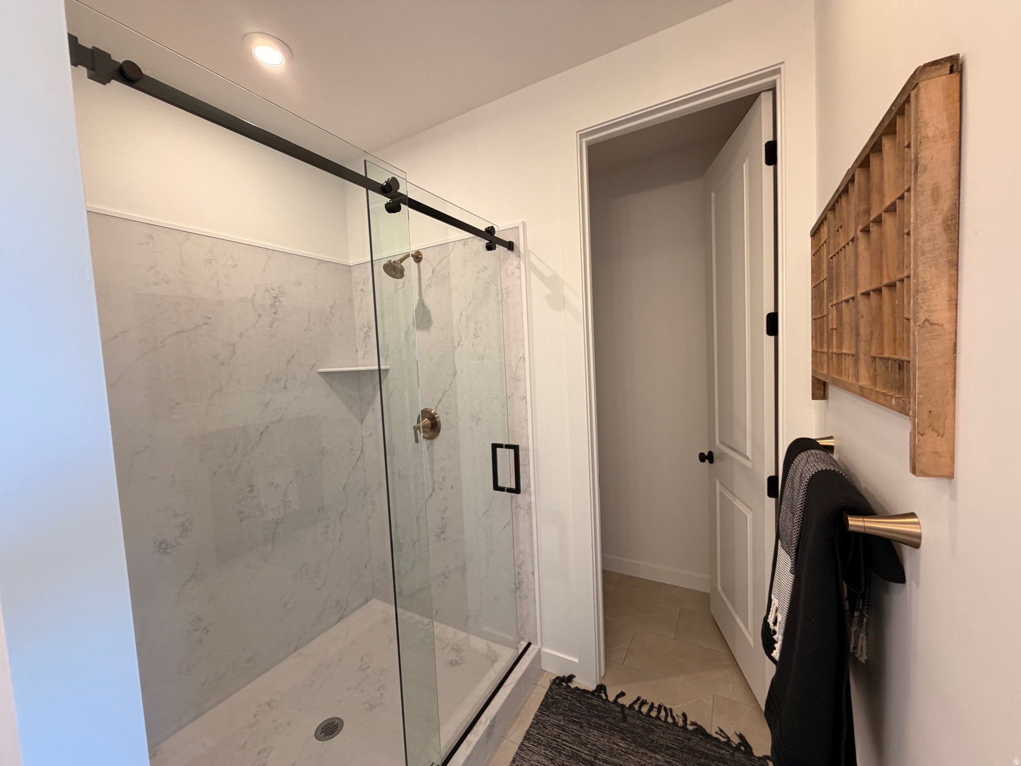 CANYON POINT - Residential