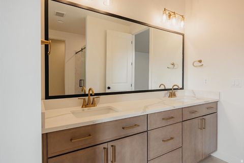 Tiny photo for 1632 W CANYON RIM RD #606, Lehi, UT 84048 (MLS # 2129644)