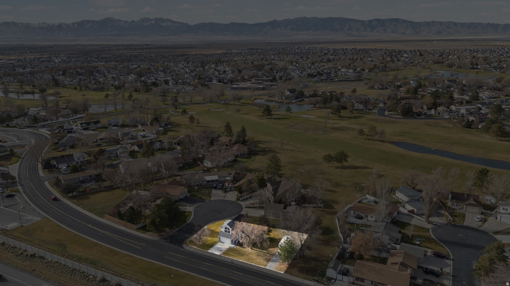 COUNTRY CLUB - Residential