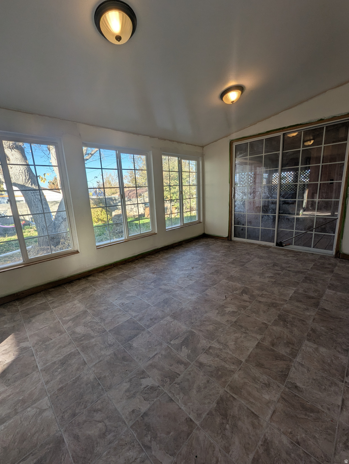 PIONEER SUB - Residential