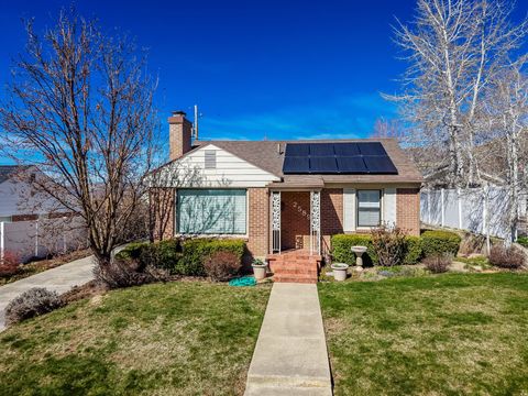 Tiny photo for 2589 E ELM AVE, Salt Lake City, UT 84109 (MLS # 2143641)