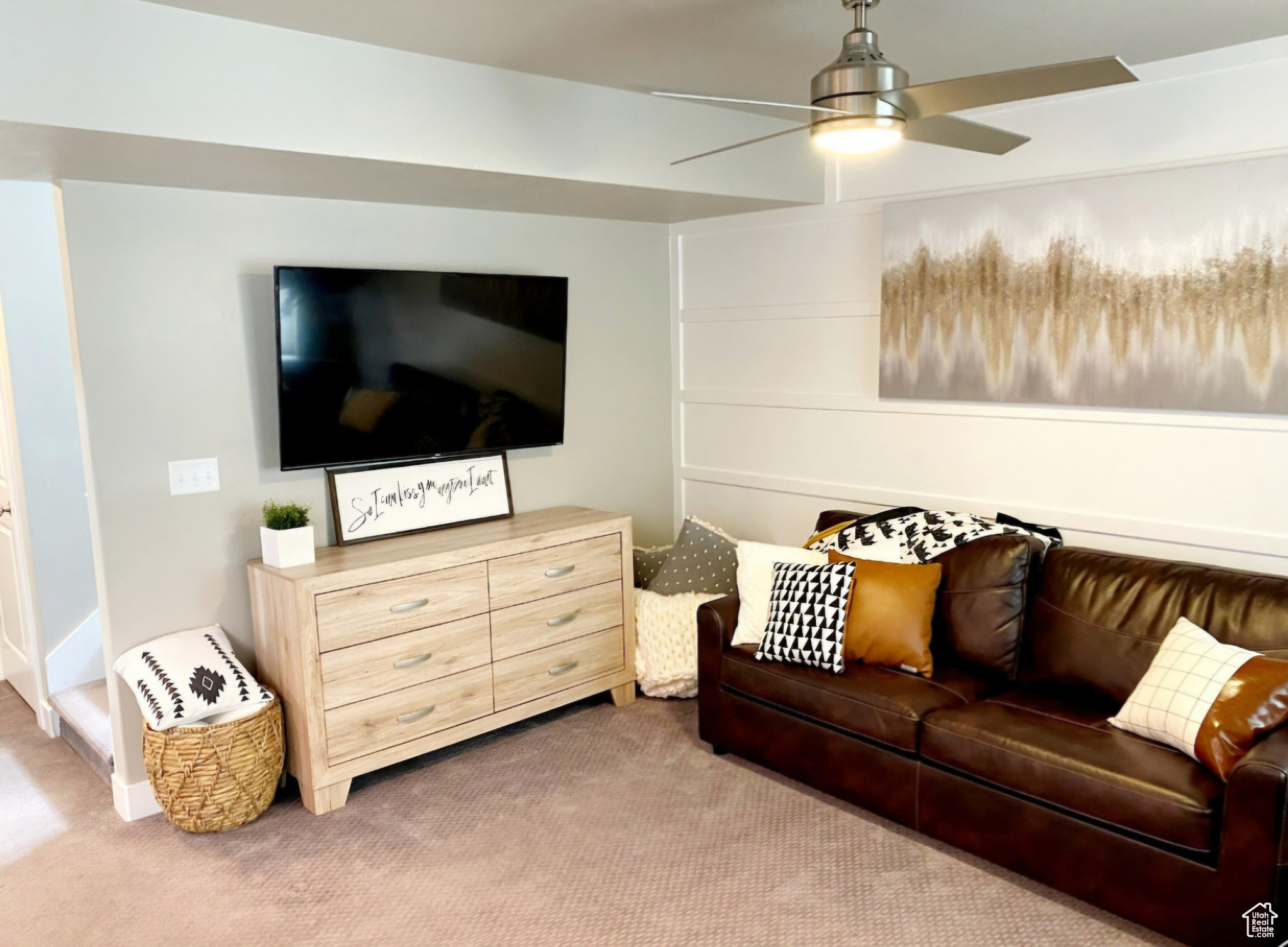 279 W Seasons Ln, Garden City, Utah image 4