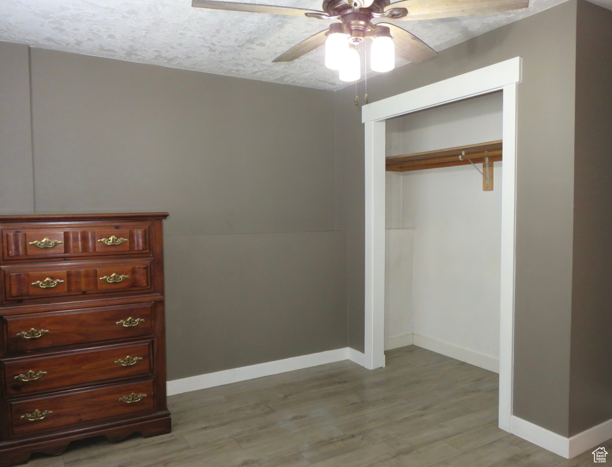 HILLSDALE SUB - Residential