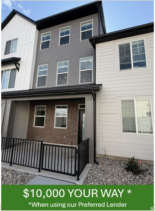 CLIFTON PLACE TOWNHOMES - Residential