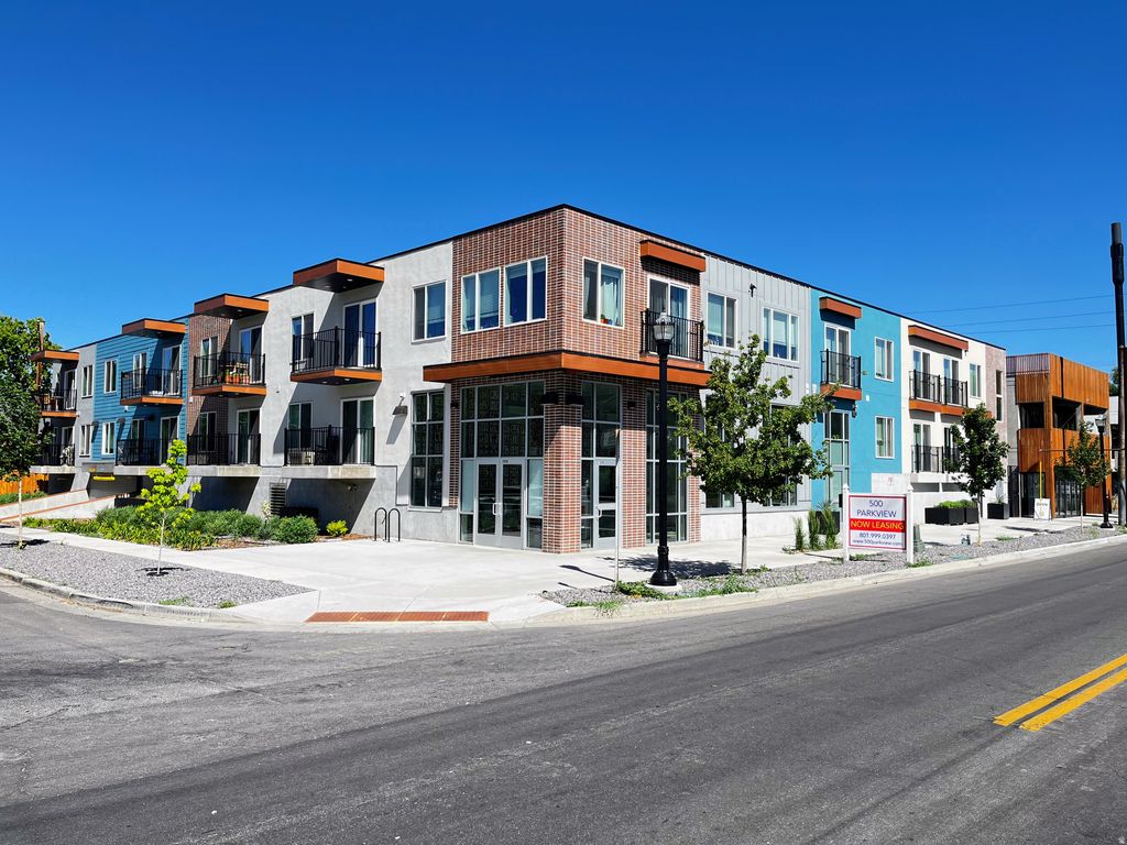 Photo of 1326 S 500 E, Salt Lake City, UT 84105 (MLS # 2163852)