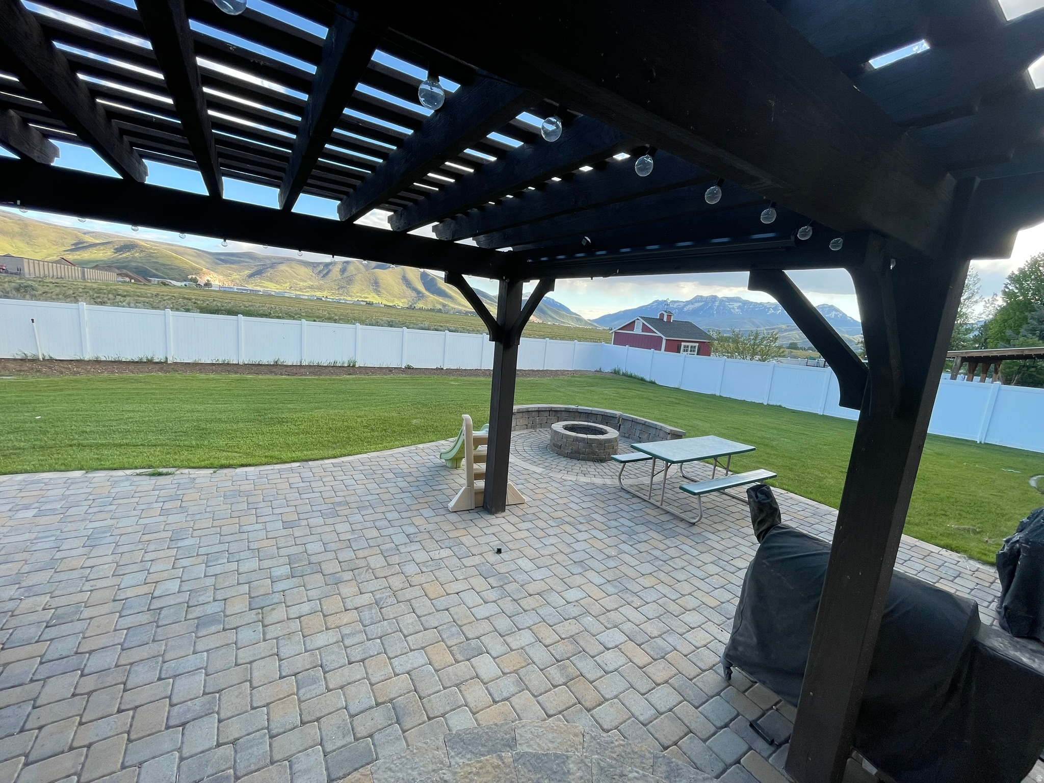 ALPINE MEADOWS - Residential
