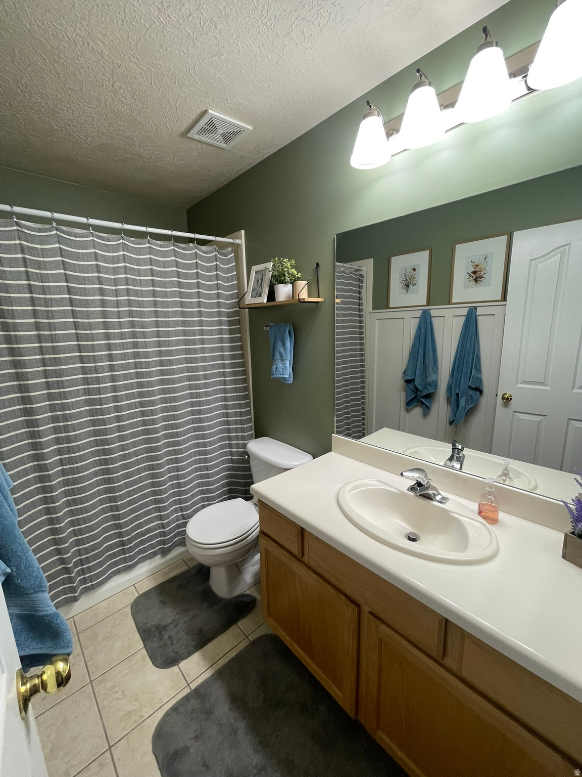 ALPINE MEADOWS - Residential