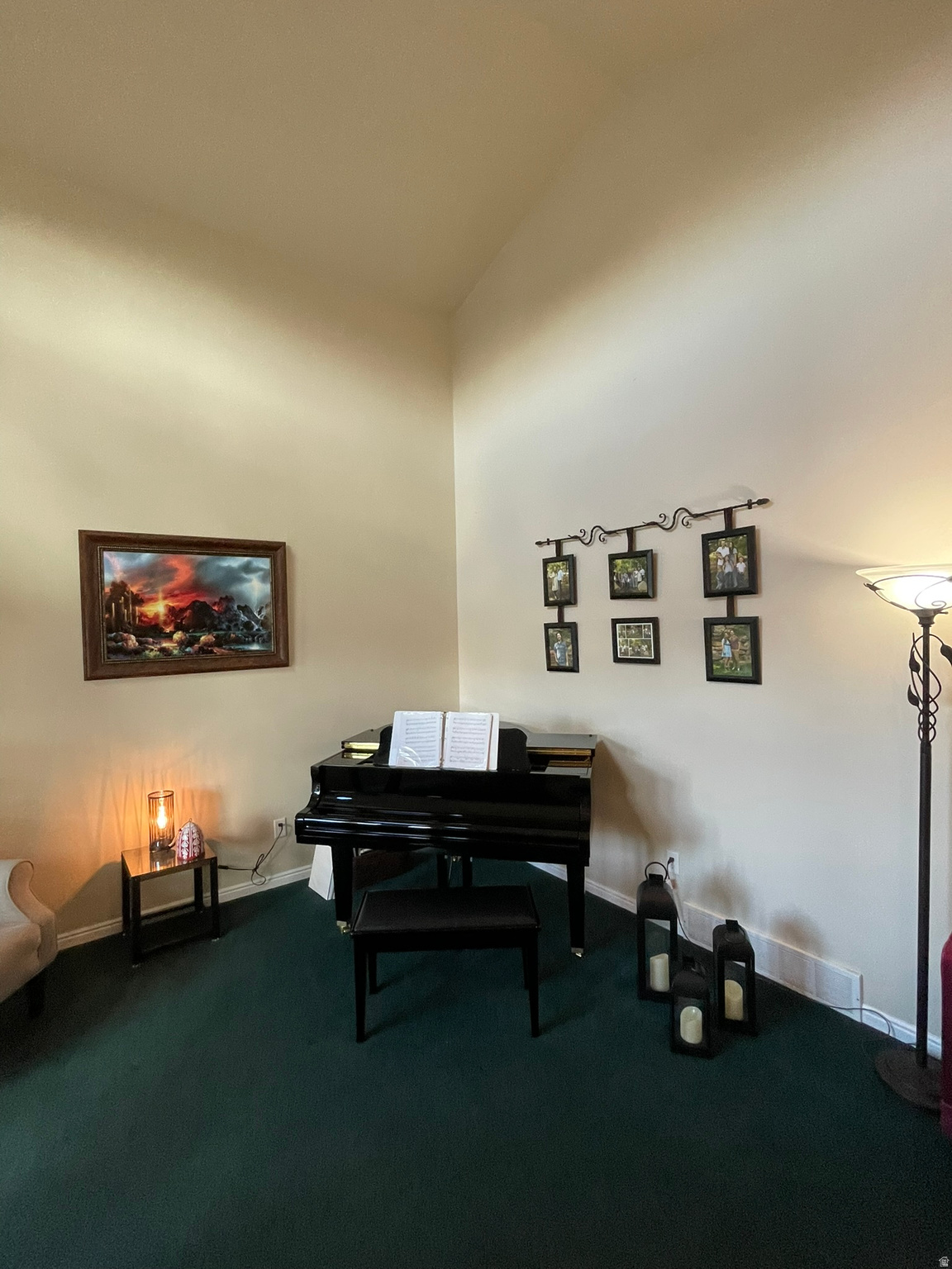 ALPINE MEADOWS - Residential