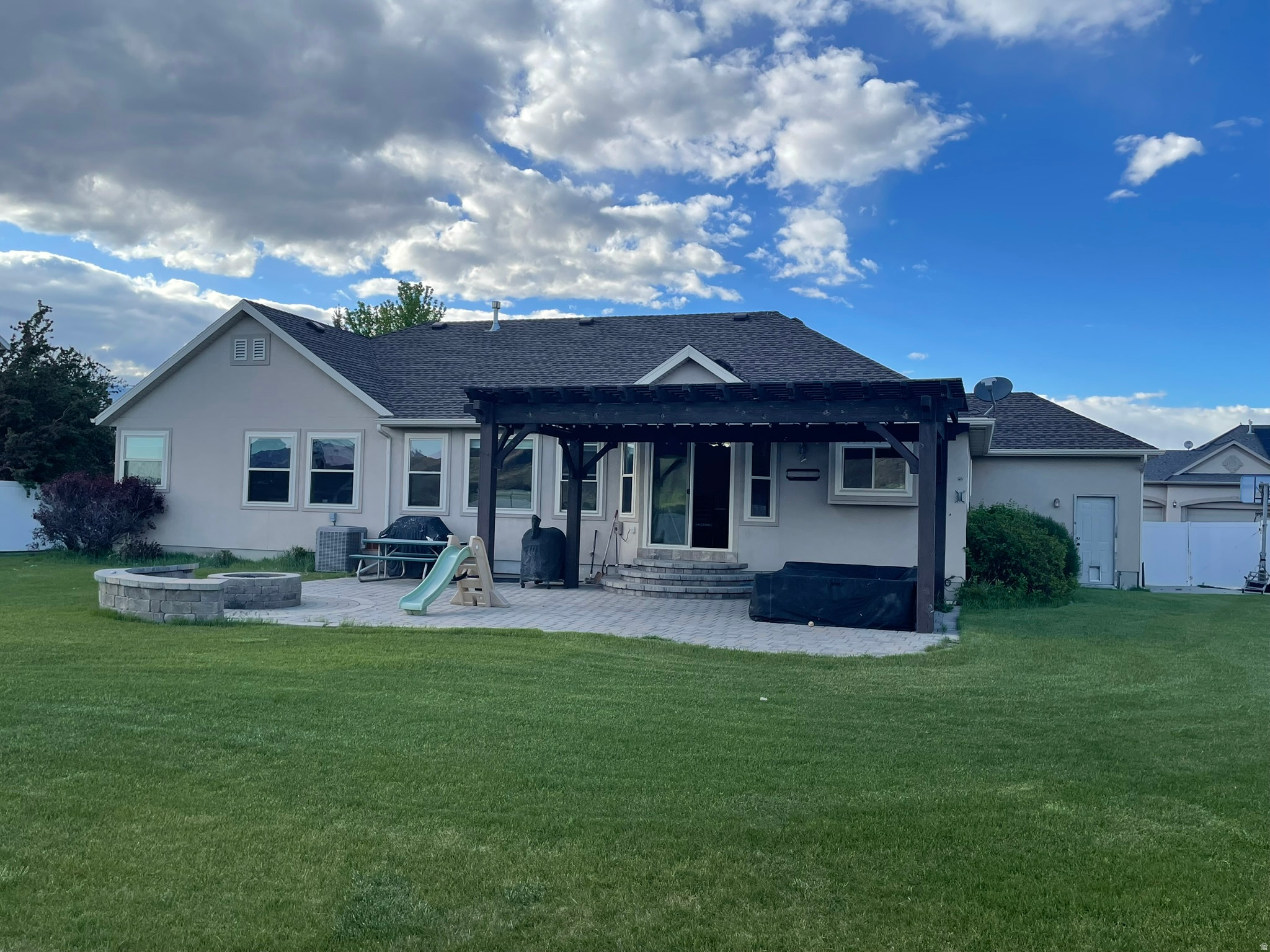 ALPINE MEADOWS - Residential