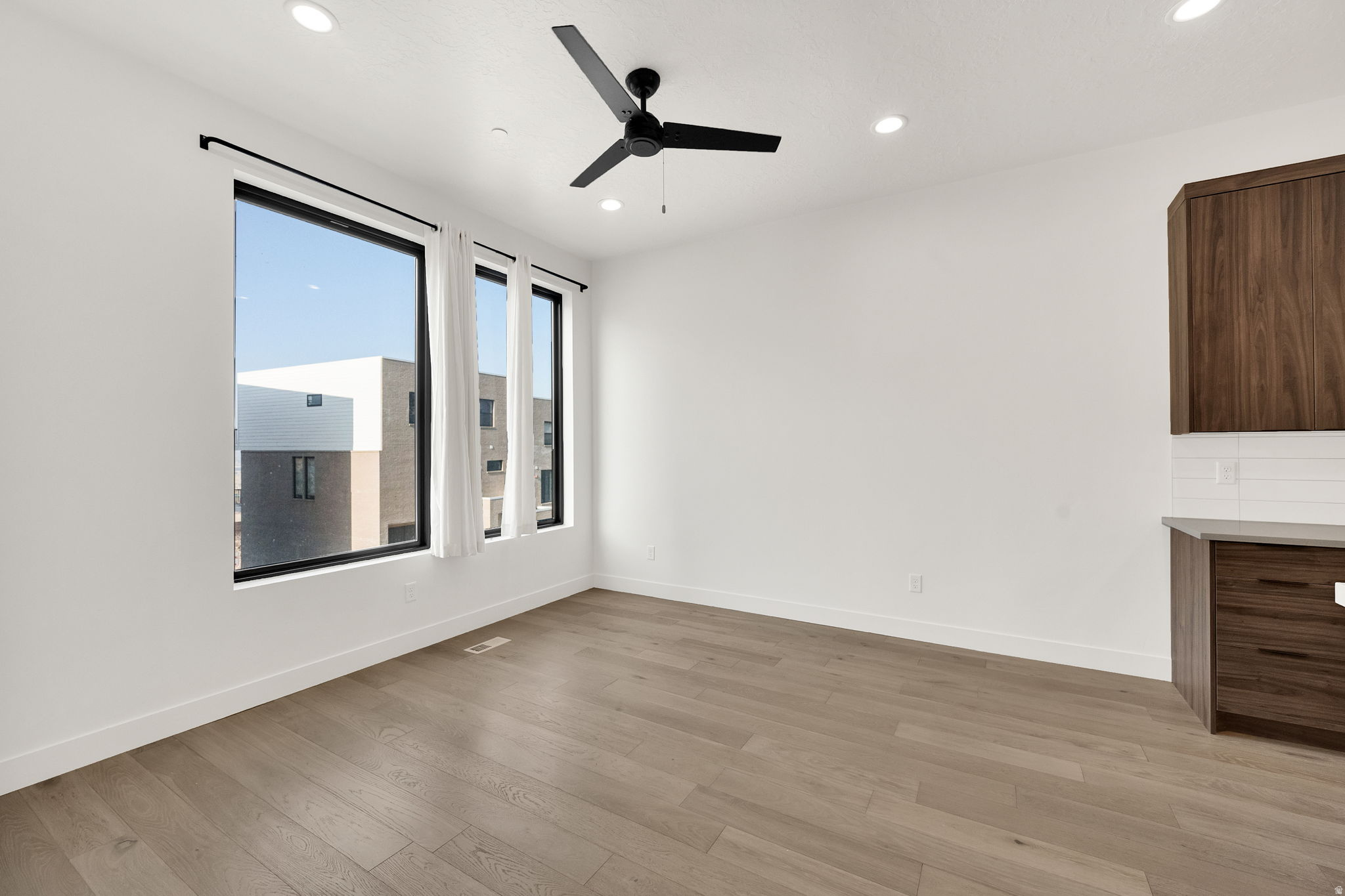 STERLING HEIGHTS - Residential