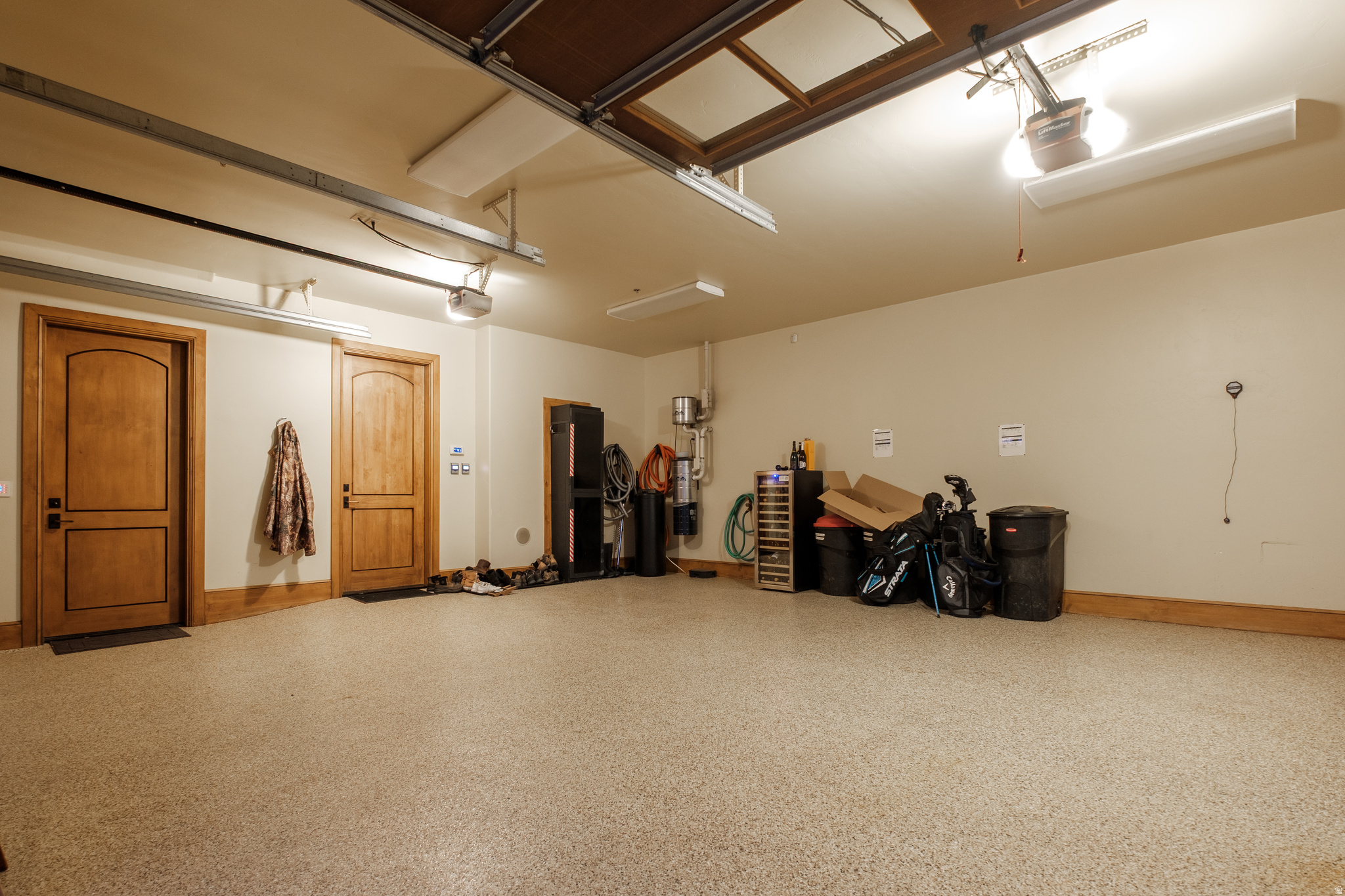 WOLF CREEK RANCH - Residential