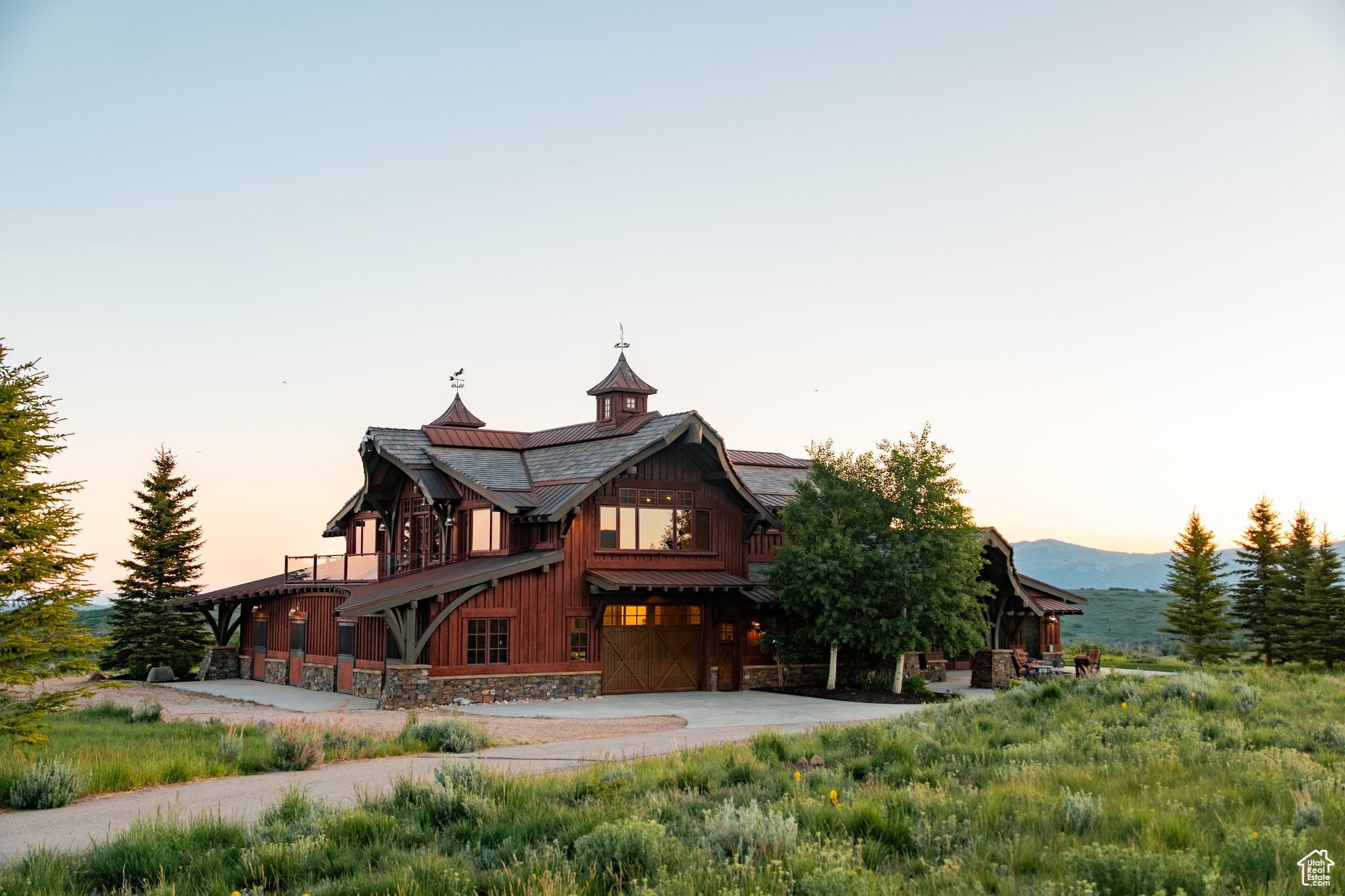 WOLF CREEK RANCH - Residential