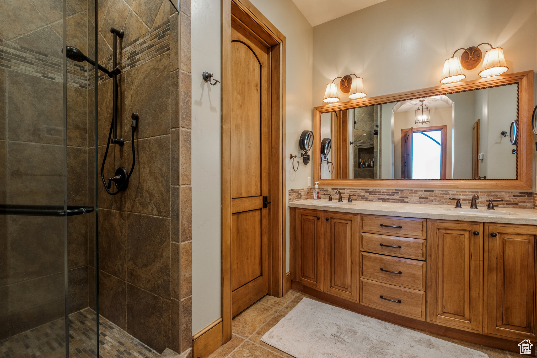 WOLF CREEK RANCH - Residential