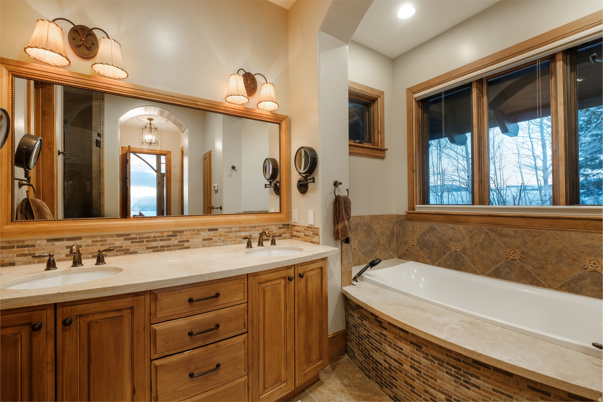 WOLF CREEK RANCH - Residential