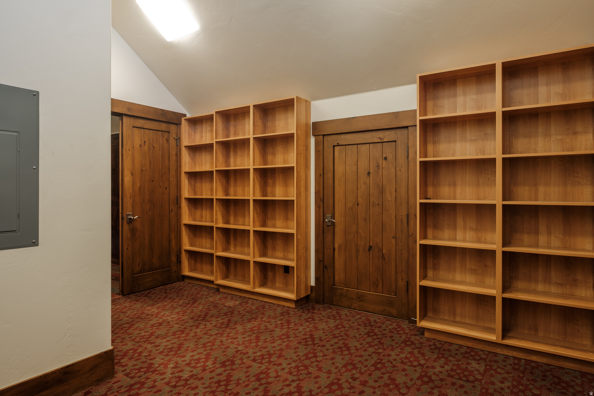 WOLF CREEK RANCH - Residential