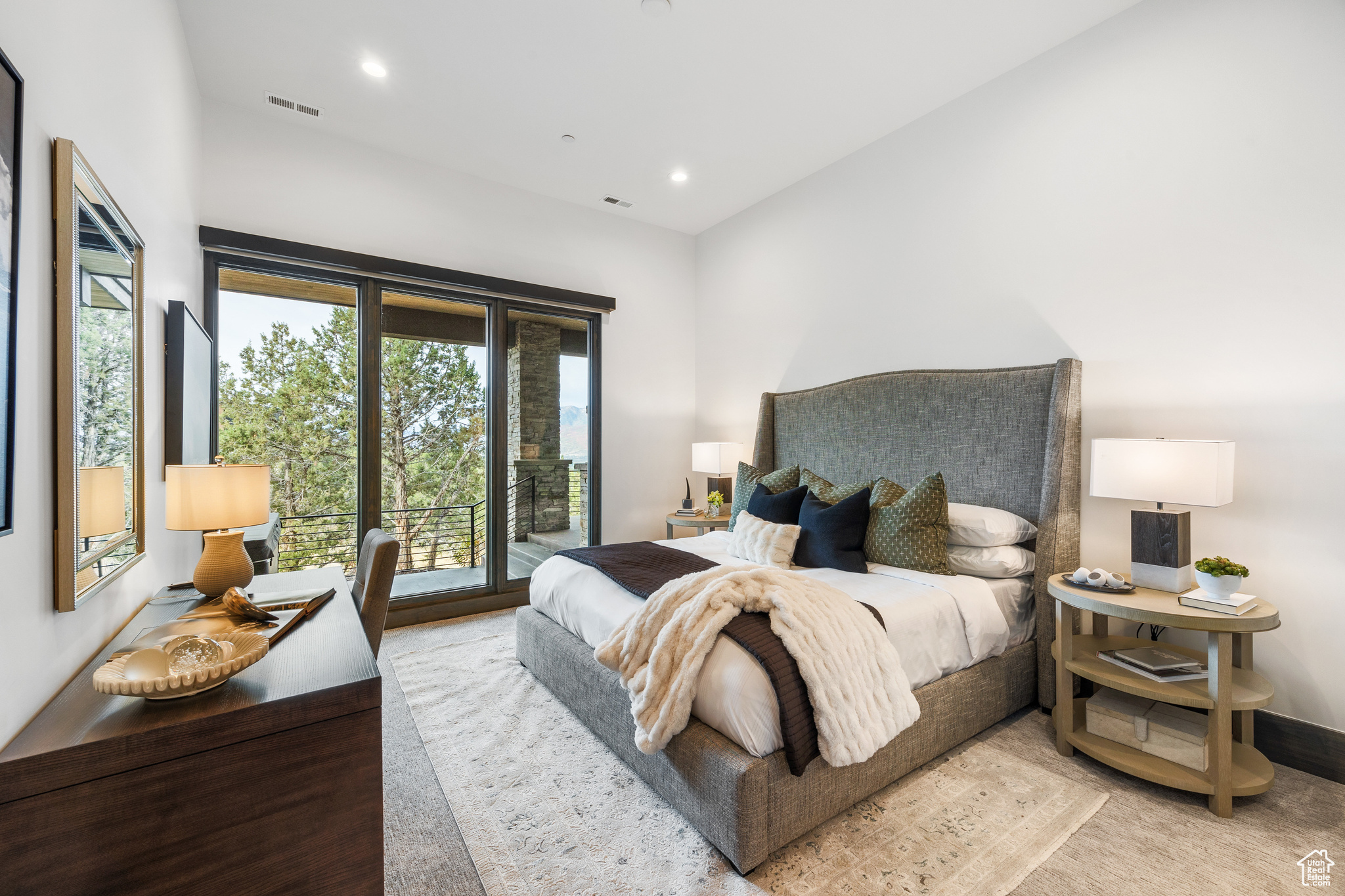 RED LEDGES - Residential
