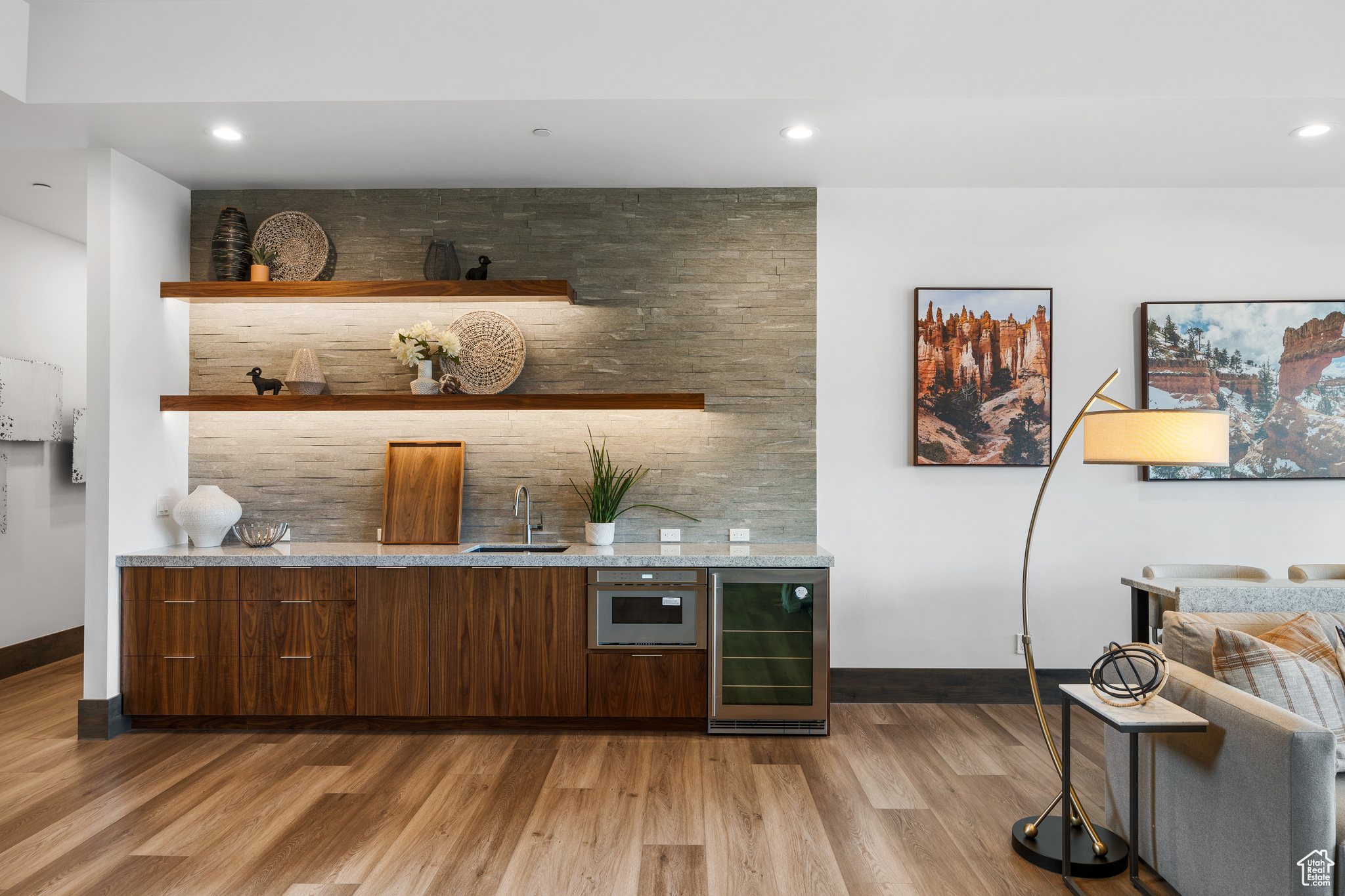 RED LEDGES - Residential