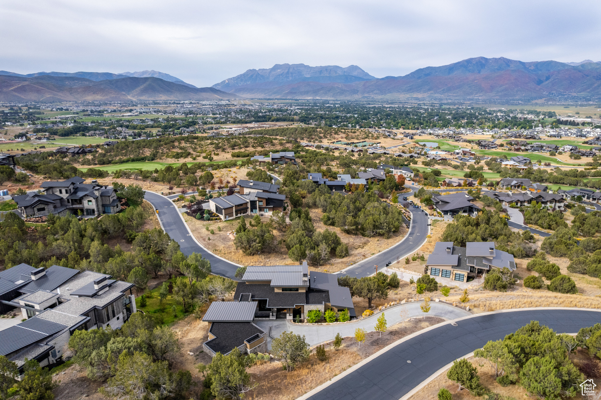 RED LEDGES - Residential