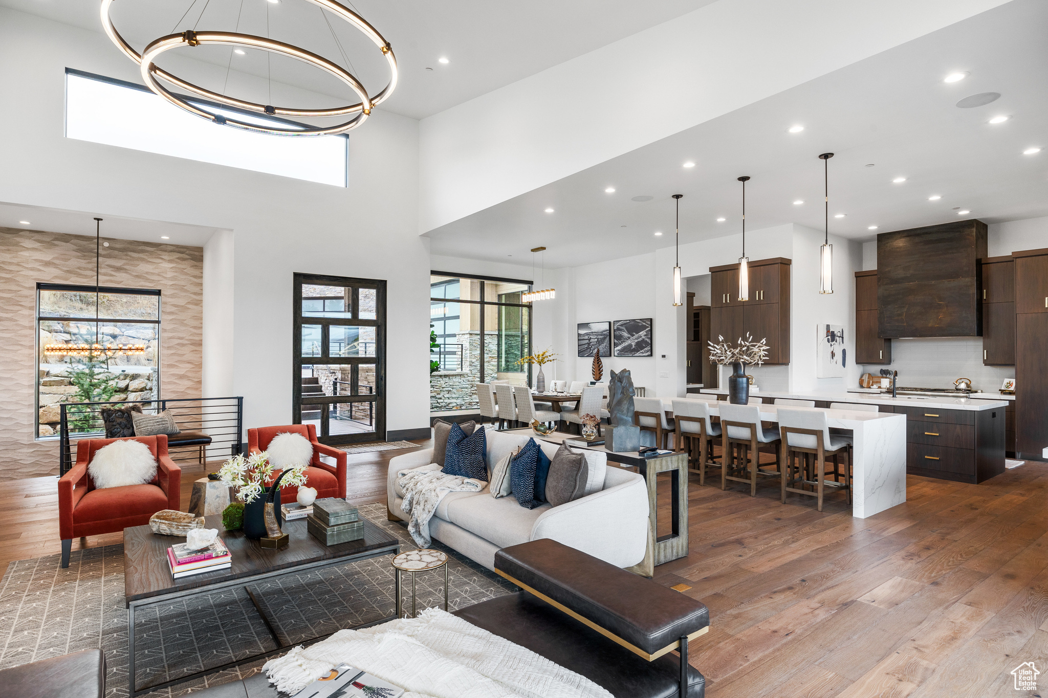 RED LEDGES - Residential