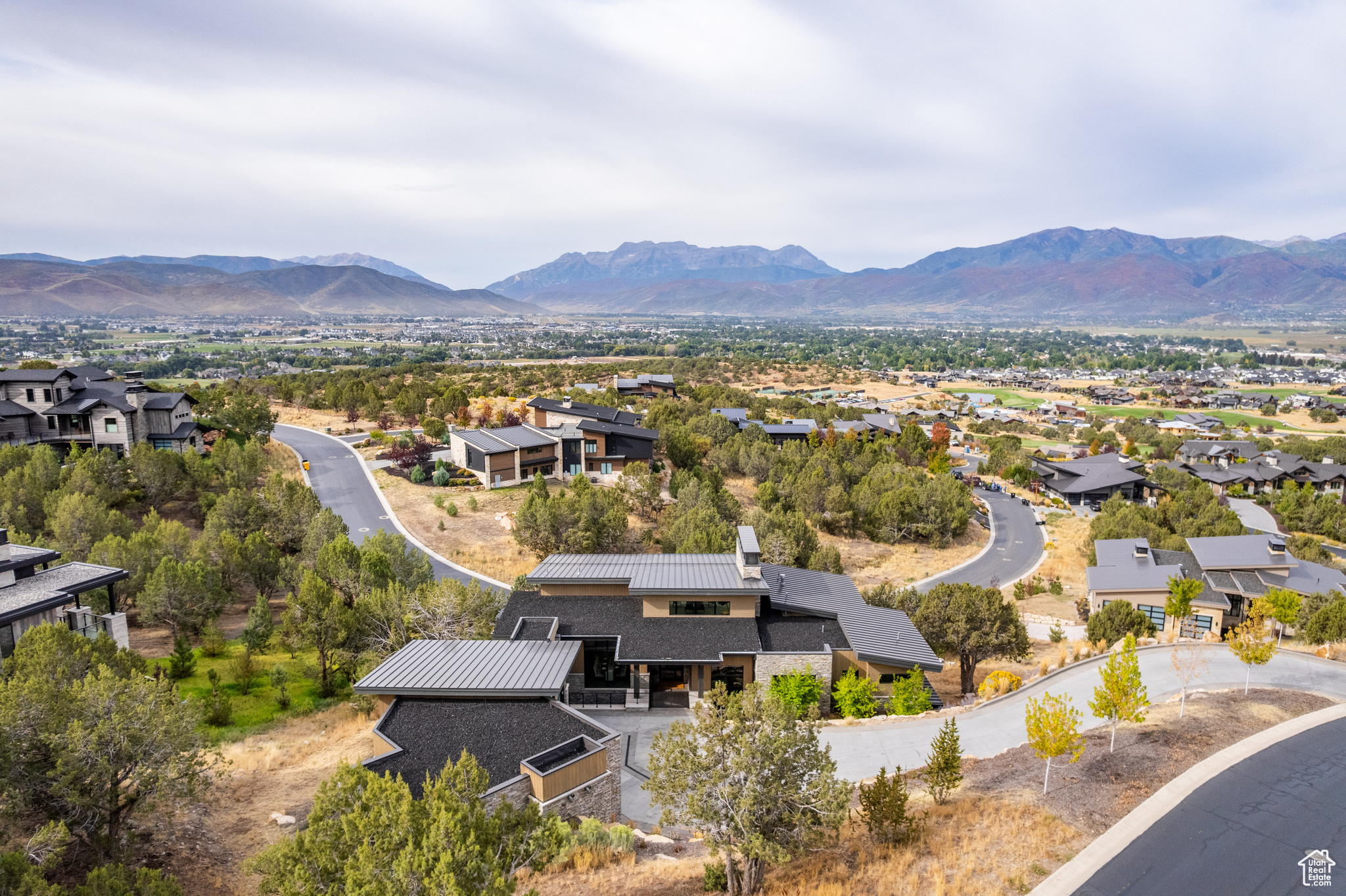 RED LEDGES - Residential
