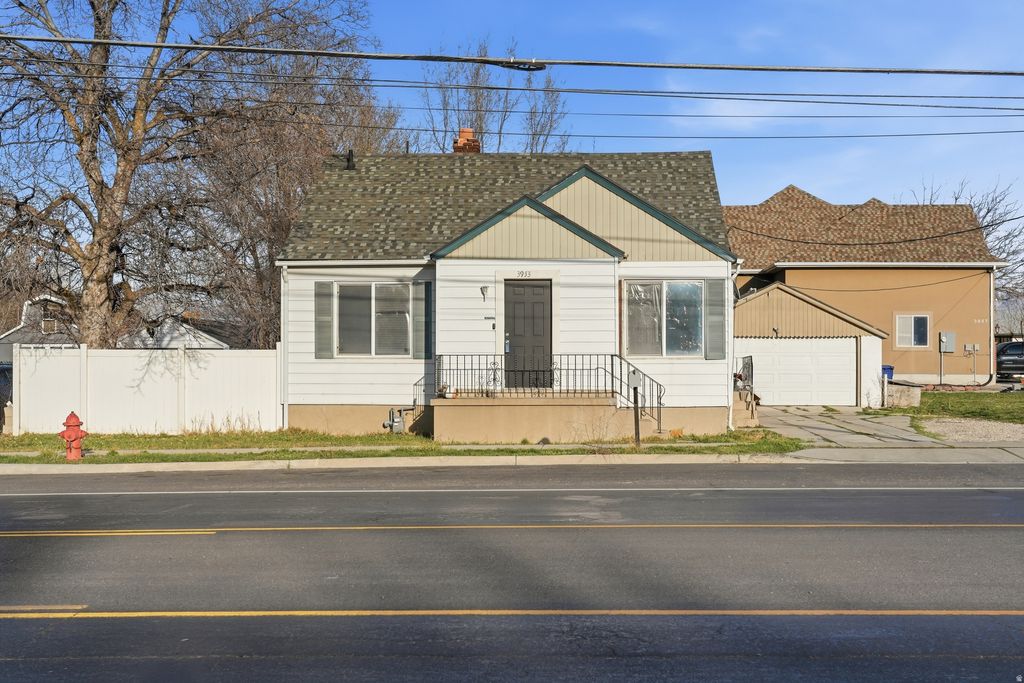 Photo of 3953 S 4000 W, Salt Lake City, UT 84120 (MLS # 2142729)