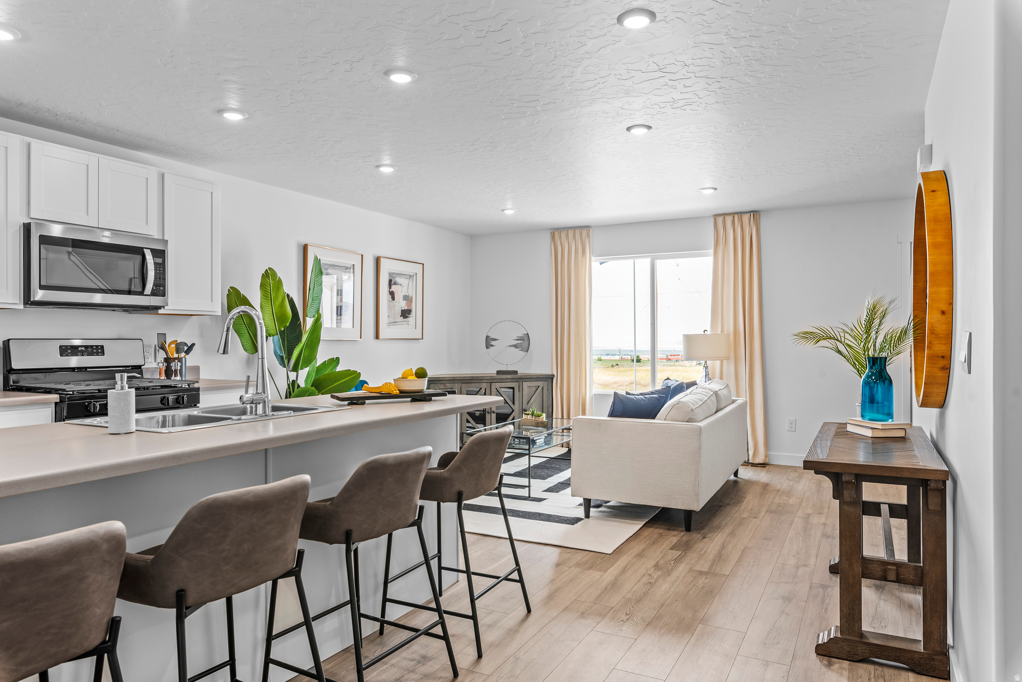 WESTERN ACRES - Residential
