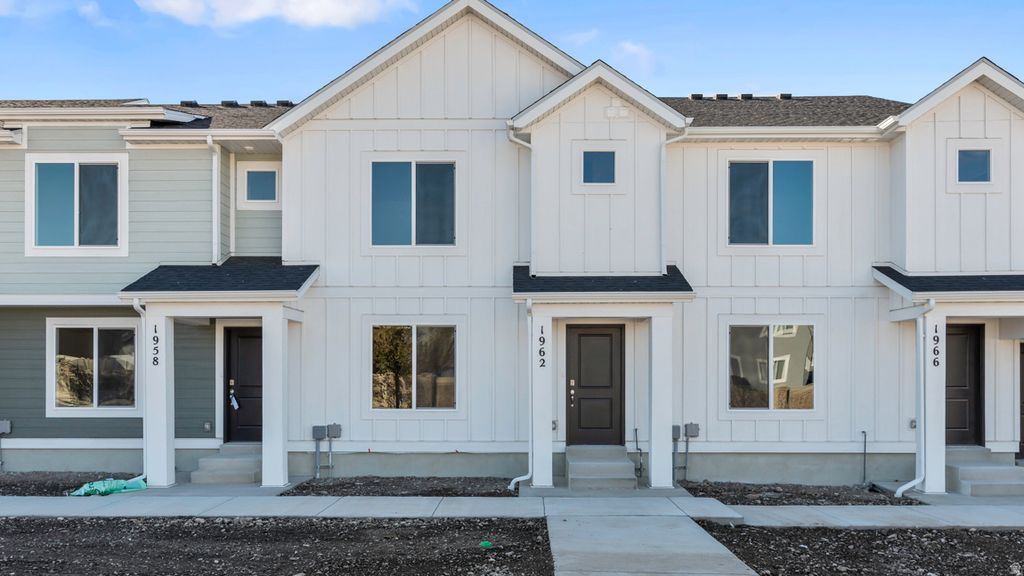 Photo of 261 E SERENITY AVE #1002, Tooele, UT 84074 (MLS # 2154203)