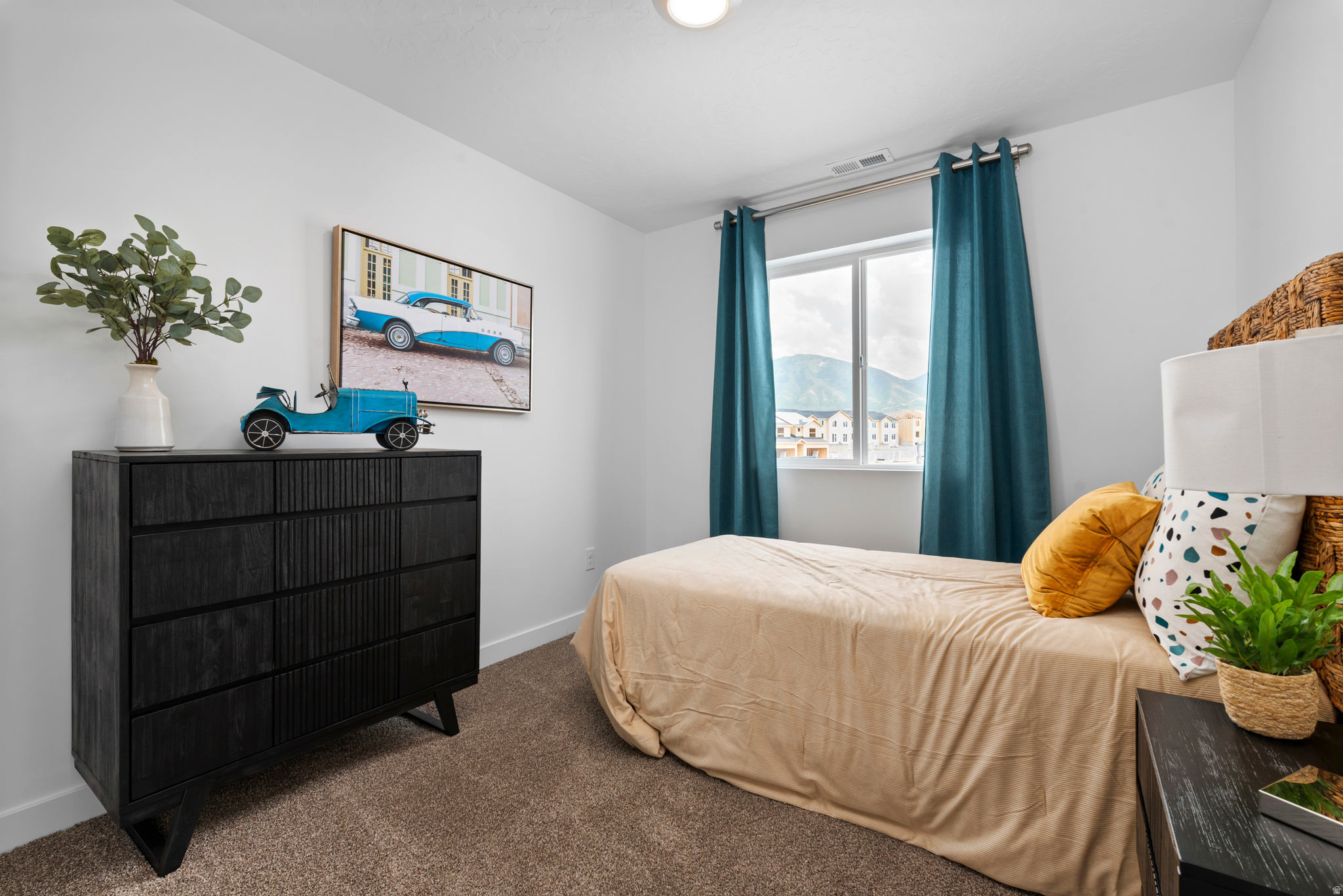 WESTERN ACRES - Residential