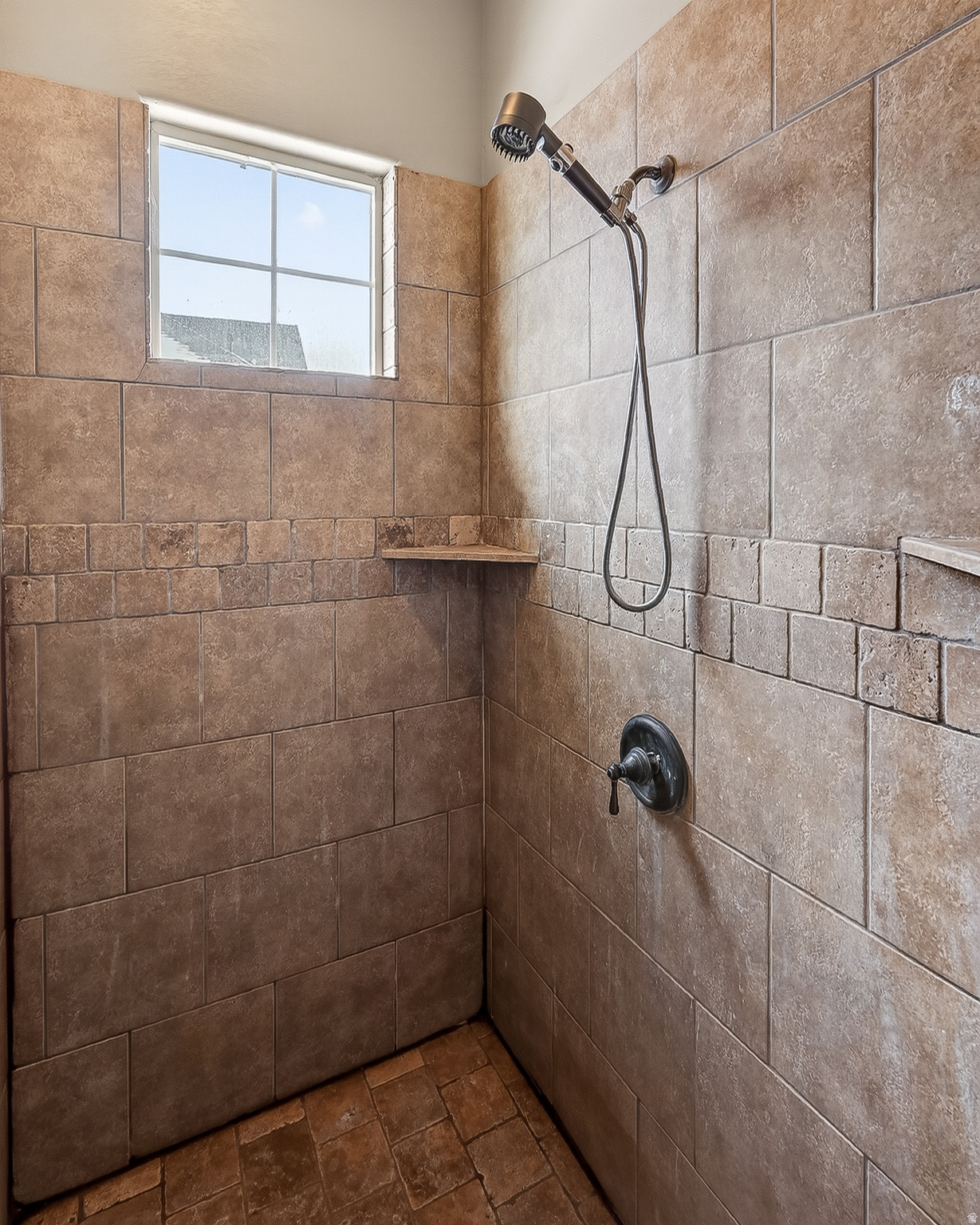 ASHDOWN FOREST - Residential