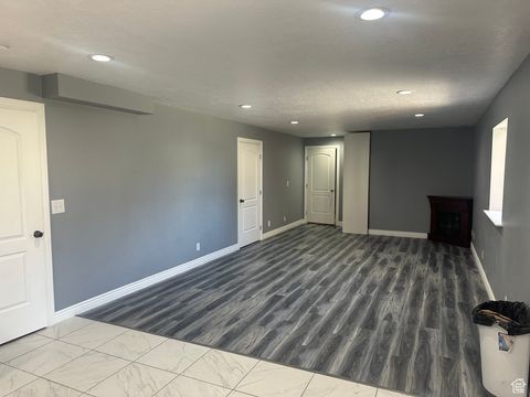 Tiny photo for 1238 S 4290 W, Syracuse, UT 84075 (MLS # 2116095)
