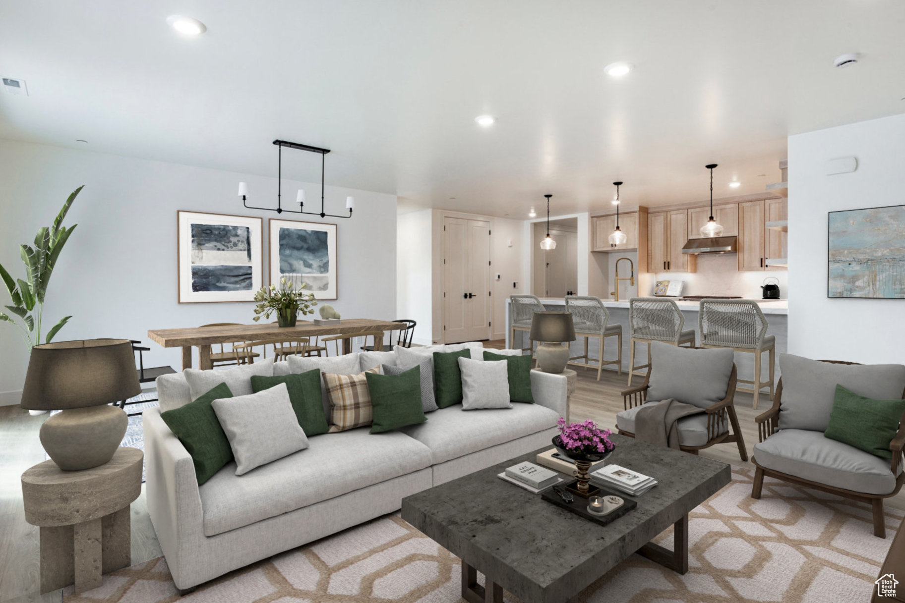 APOLLO SQUARE - Residential