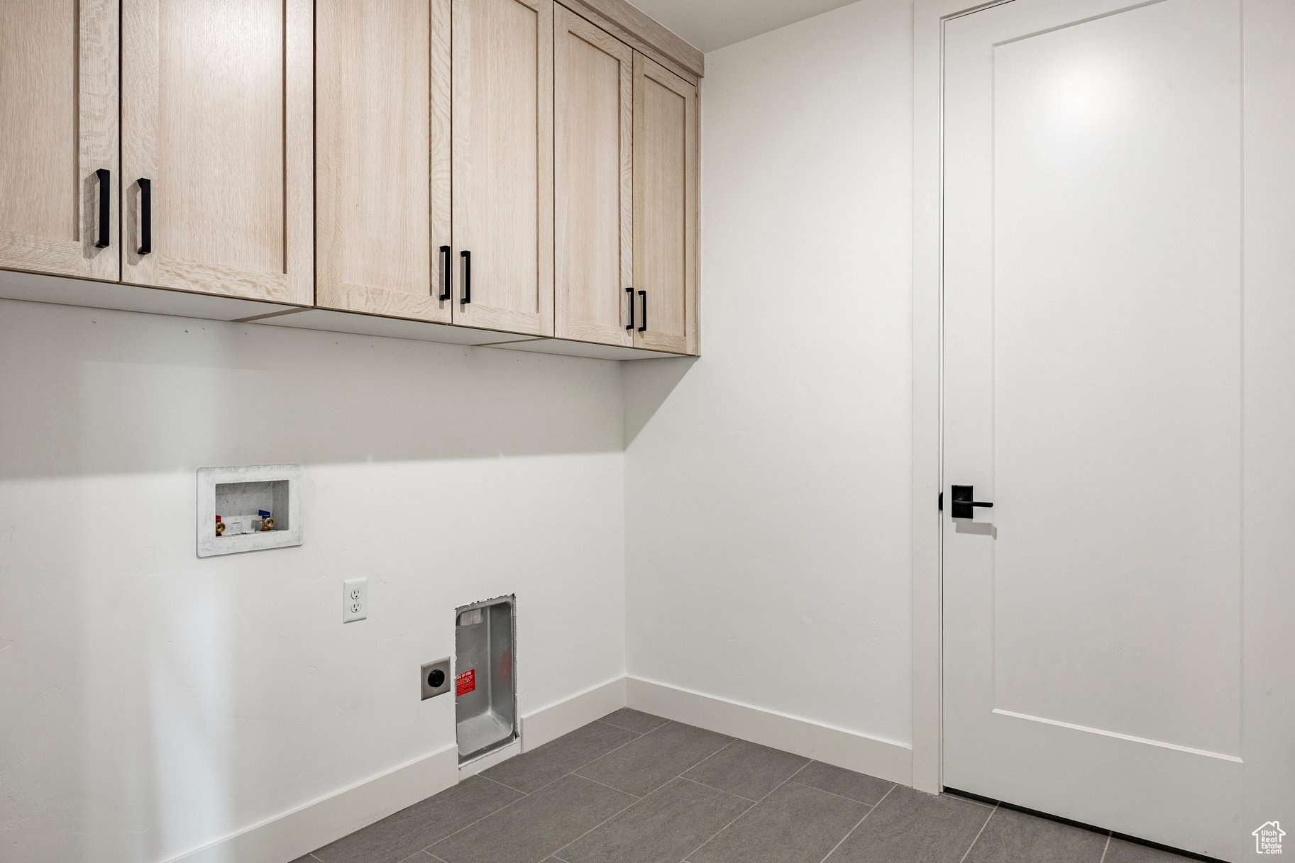 APOLLO SQUARE - Residential