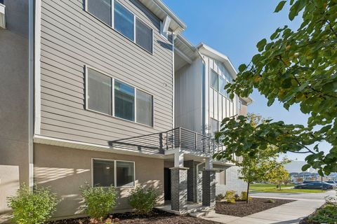 Tiny photo for 15152 S WILD HORSE WAY W, Bluffdale, UT 84065 (MLS # 2121449)