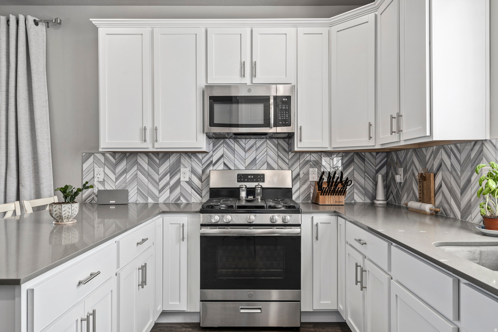 HOLBROOK FARMS - Residential