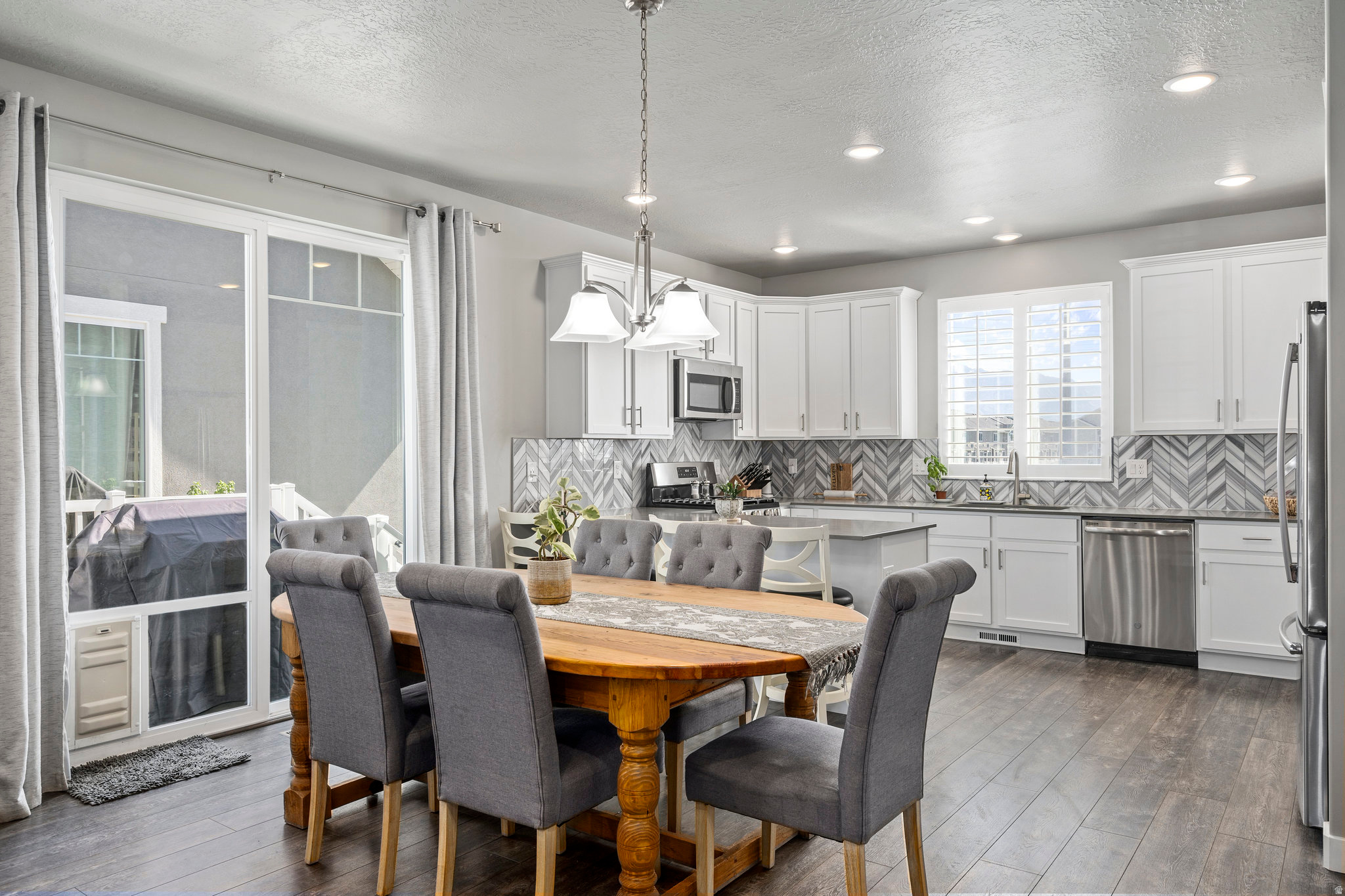 HOLBROOK FARMS - Residential