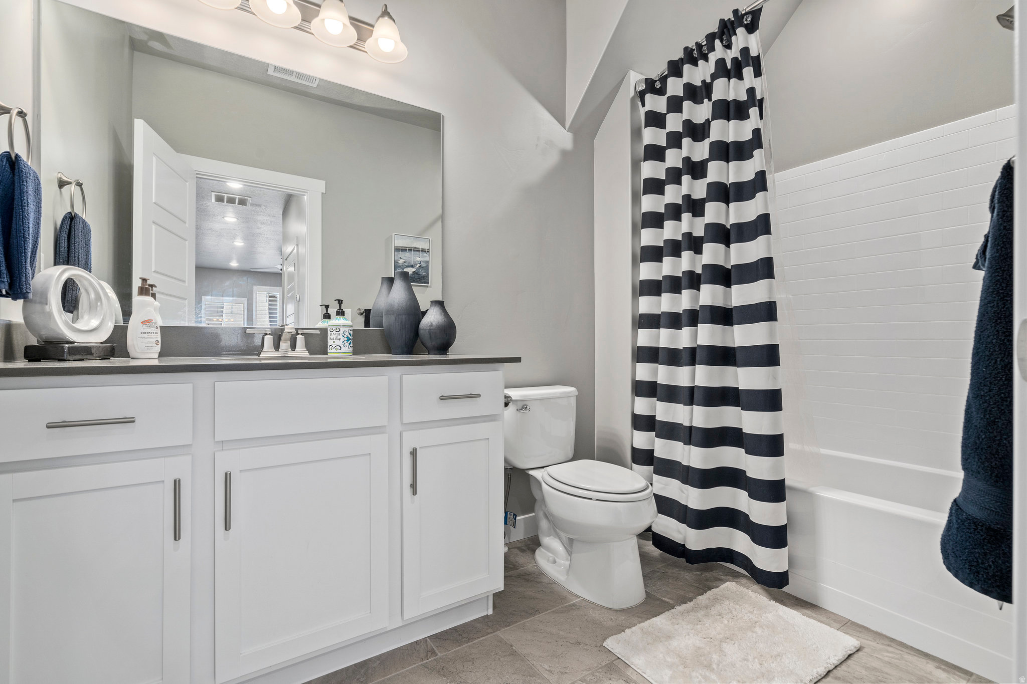 HOLBROOK FARMS - Residential