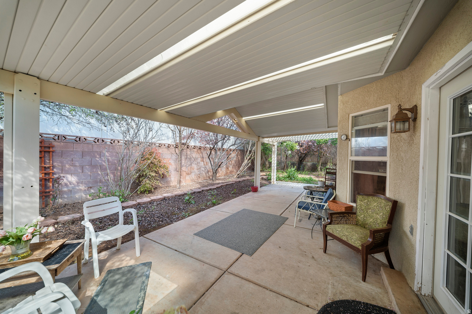 DIXIE COVE - Residential