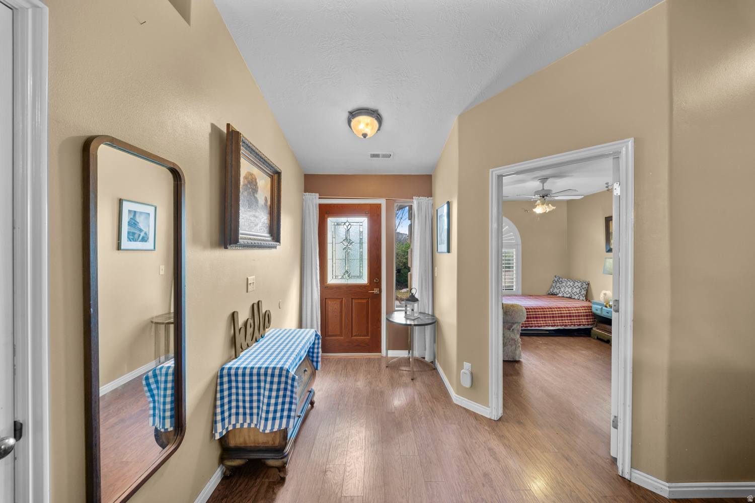 DIXIE COVE - Residential