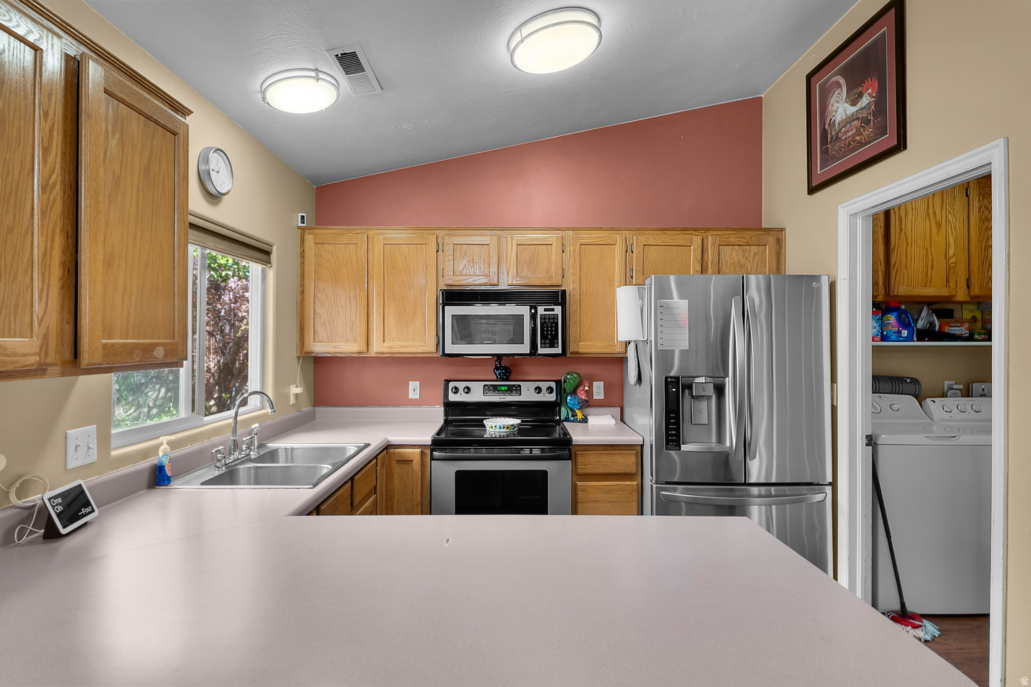 DIXIE COVE - Residential