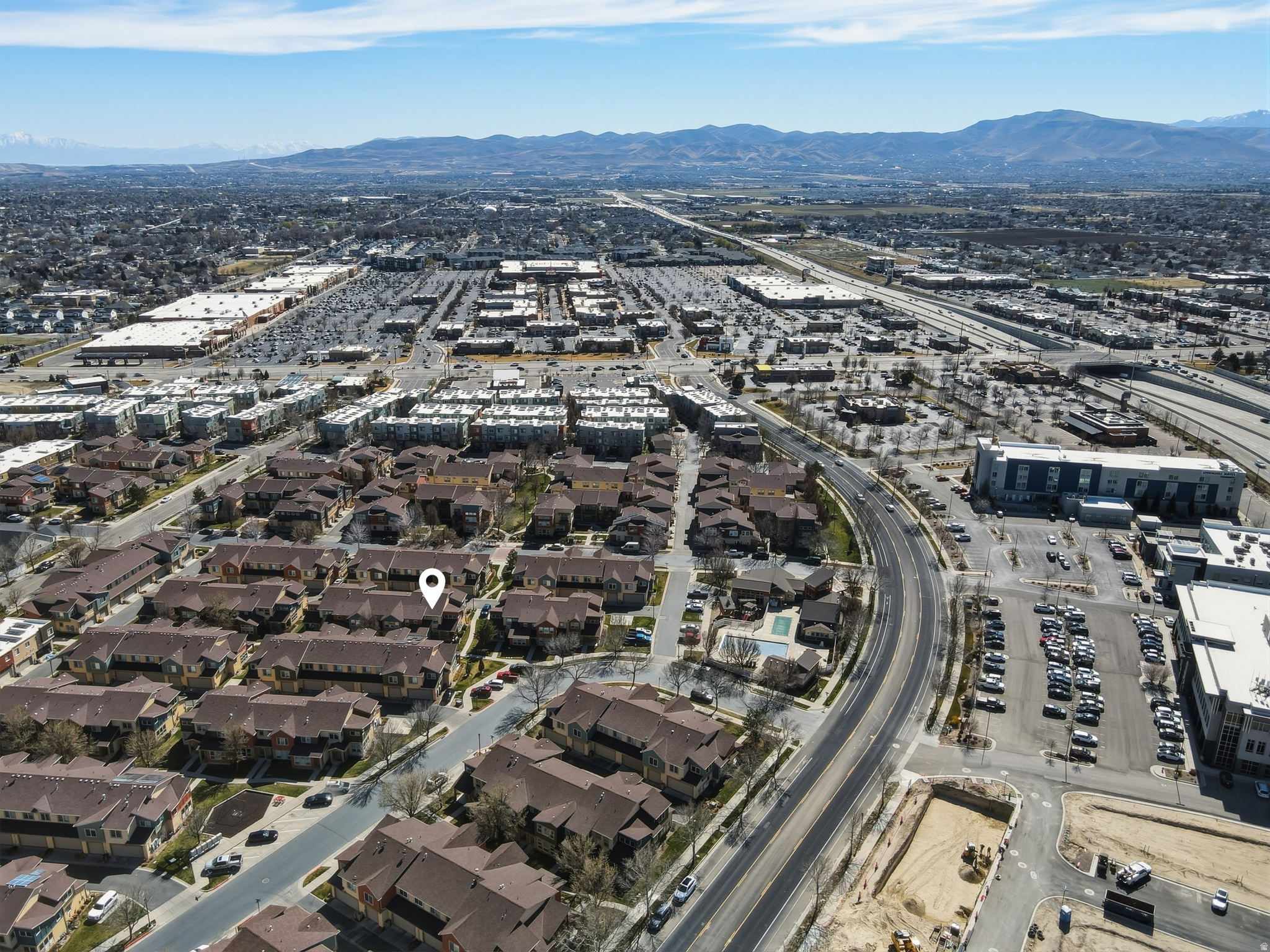 SUMMERLANE - Residential