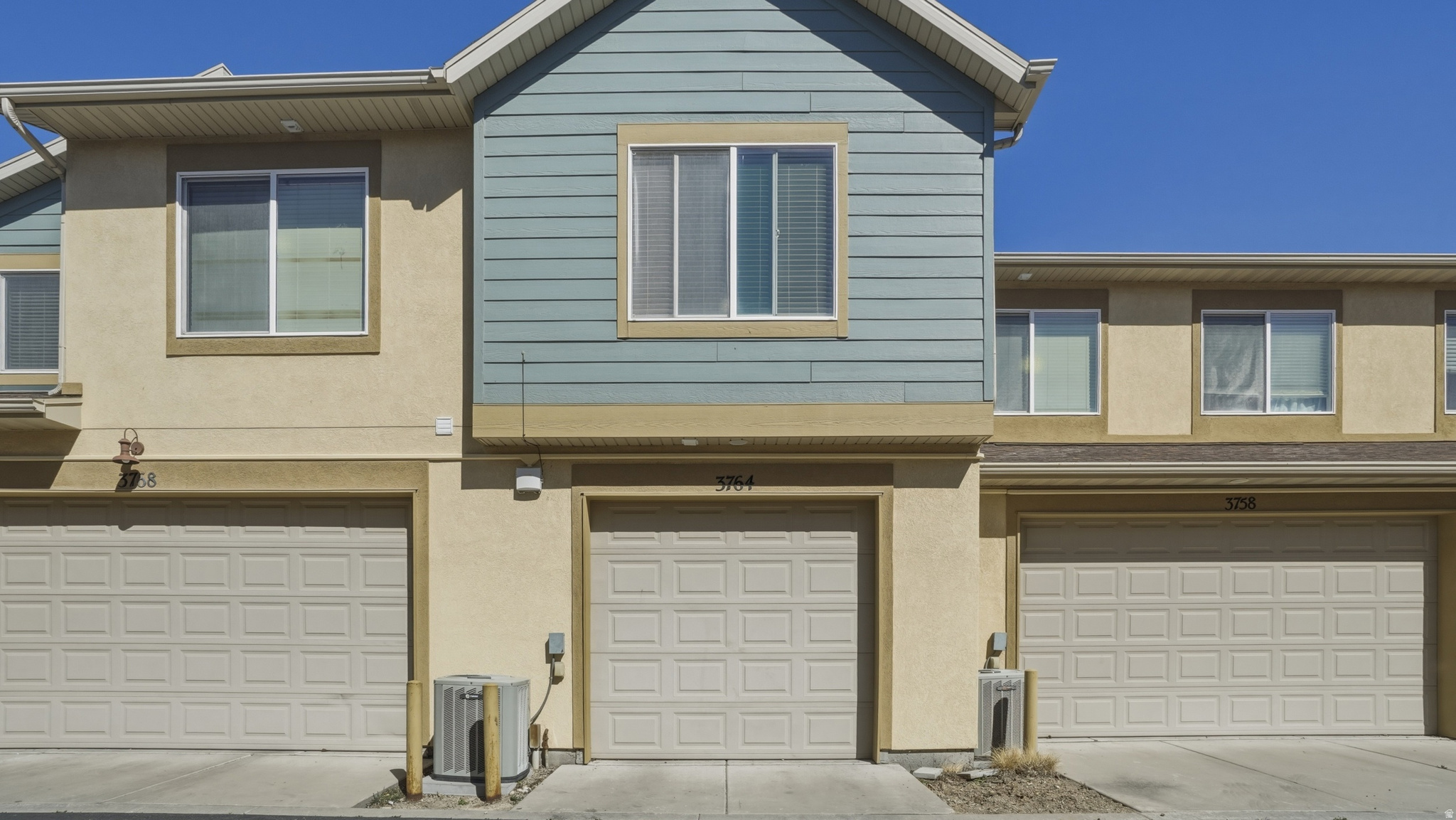 SUMMERLANE - Residential