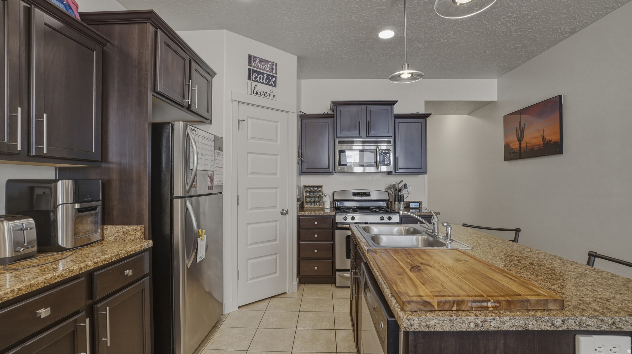 SUMMERLANE - Residential