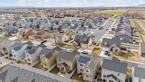 Tiny photo for 2468 S LAUREL St, West Haven, UT 84401 (MLS # 2139688)