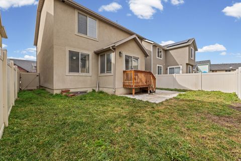 Tiny photo for 2468 S LAUREL St, West Haven, UT 84401 (MLS # 2139688)