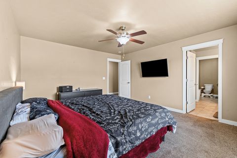 Tiny photo for 2468 S LAUREL St, West Haven, UT 84401 (MLS # 2139688)