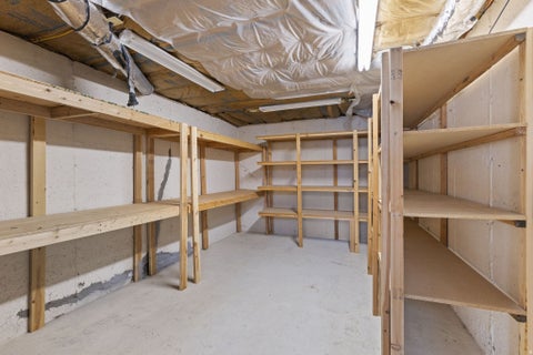 Tiny photo for 4288 W YORKSHIRE CIR, South Jordan, UT 84009 (MLS # 2184797)