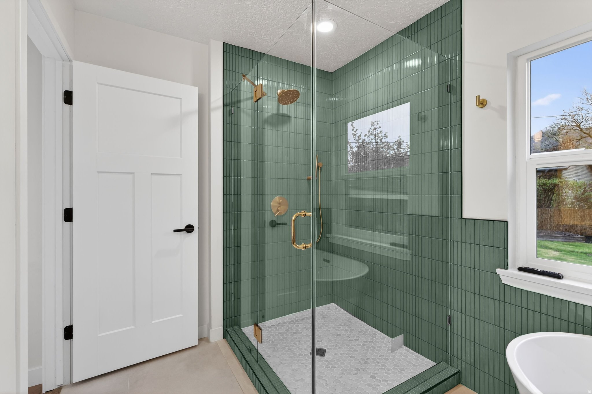 BONNEVILLE GARDEN - Residential