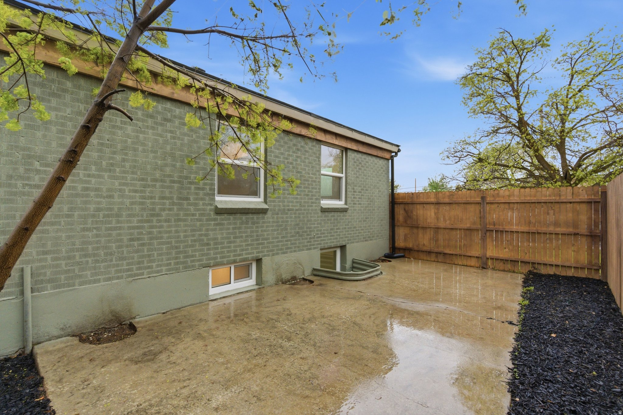 BONNEVILLE GARDEN - Residential