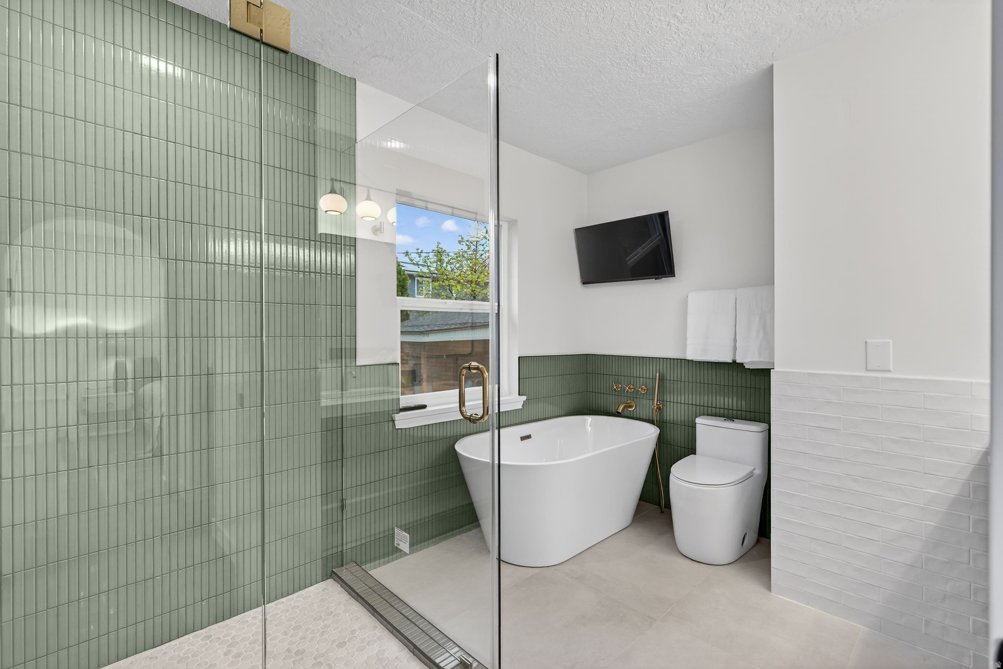 BONNEVILLE GARDEN - Residential