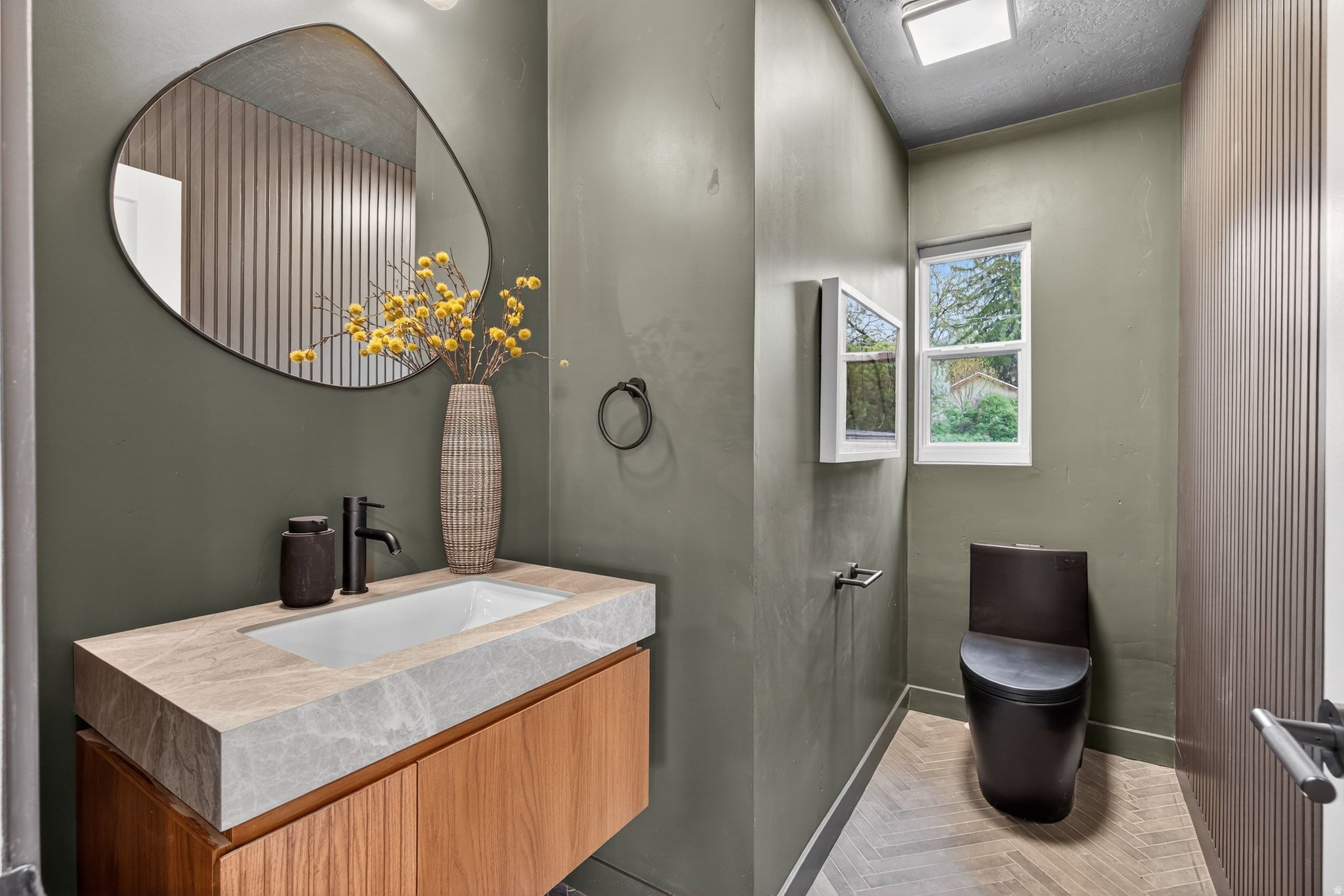 BONNEVILLE GARDEN - Residential